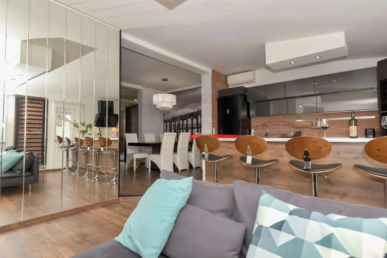 Nightingale Luxury Apartment Budapest