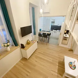  Apartamento Szuper Kis Designlakás Szívében